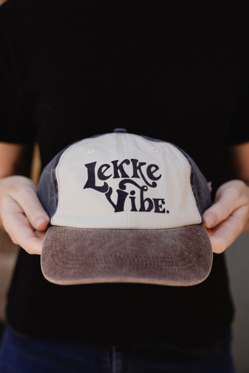 Lekke Vibe Vintage Cap - Brown & Blue